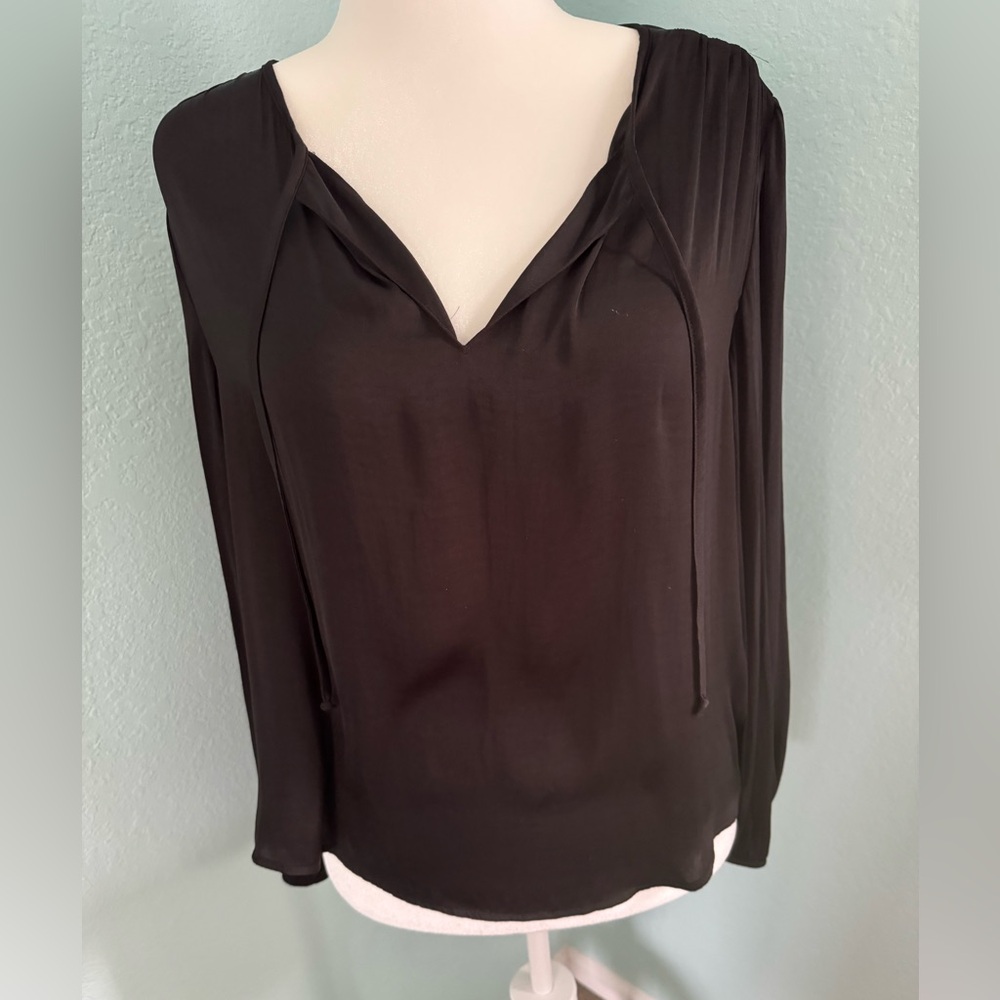 Banana republic silky top